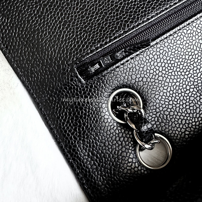 CHANEL Black Caviar Medium Classic Flap Silver Hw #1905xxxx - Timeless  Luxuries