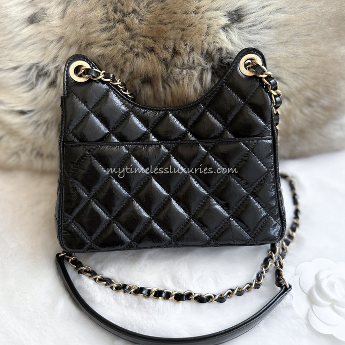 Chanel 23C Pearl Crush Hobo Ice Blue Calfskin Shoulder Bags Gbhw