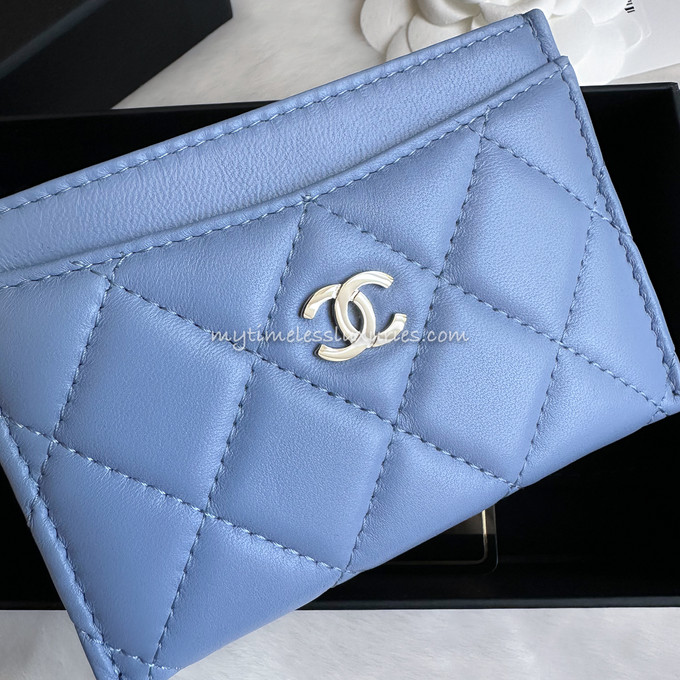 CHANEL 21C Lt Blue Lambskin Flat Card Holder *New - Timeless Luxuries