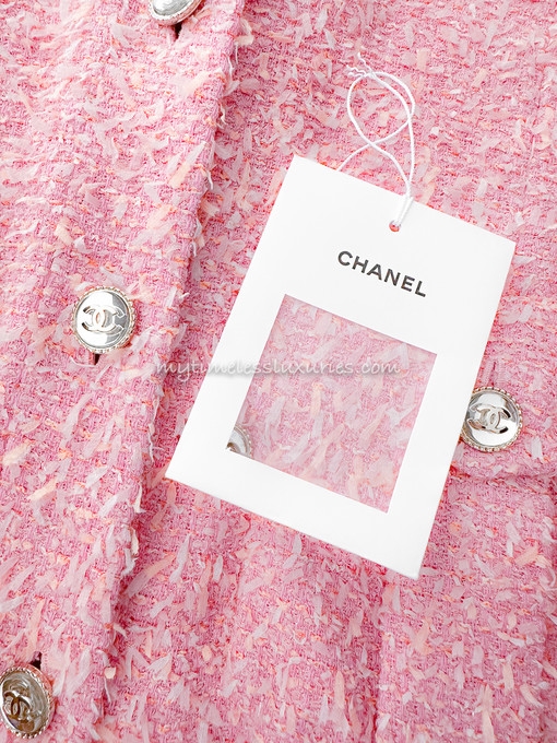chanel pink crop top
