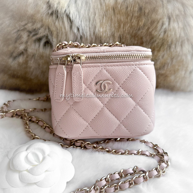 Chanel Light Pink Quilted Lambskin Mini Vanity with Chain at 1stDibs  light  pink mini purse, light pink vanity, chanel mini vanity with chain