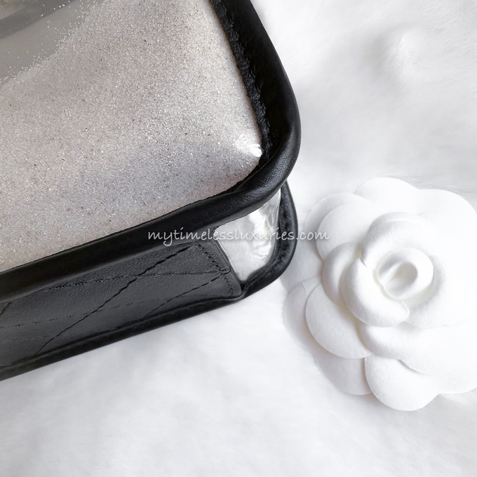 Chanel Transparent pearl sand bag White
