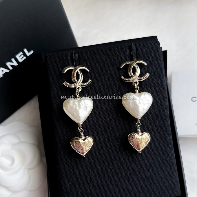 CHANEL 22C CC Heart Long Drop Earrings *New - Timeless Luxuries