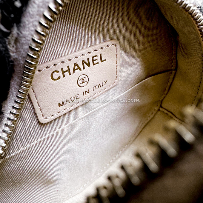 Chanel 19 Tweed Ribbon Houndstooth - Designer WishBags