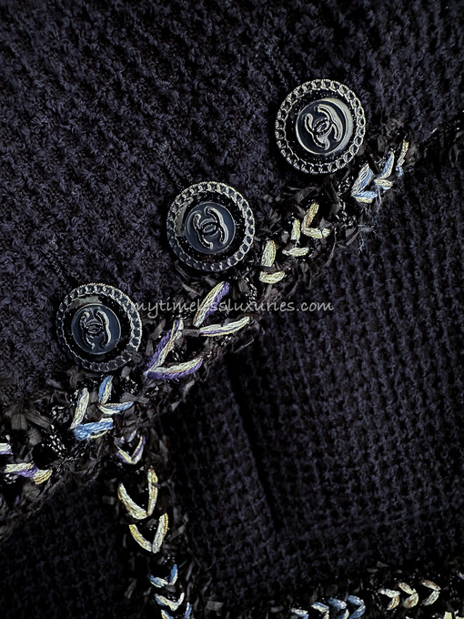 CHANEL 16P Tweed Jacket 34 Navy Blue/ Black - Timeless Luxuries