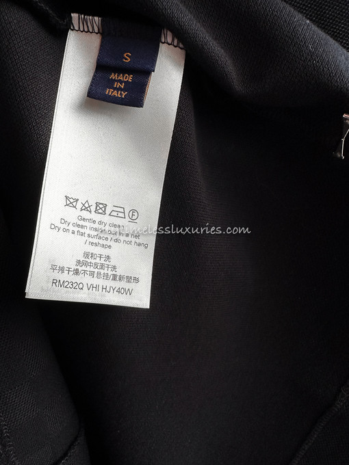 Louis Vuitton® LVSE Half Damier Pocket T-shirt Cheddar. Size S0