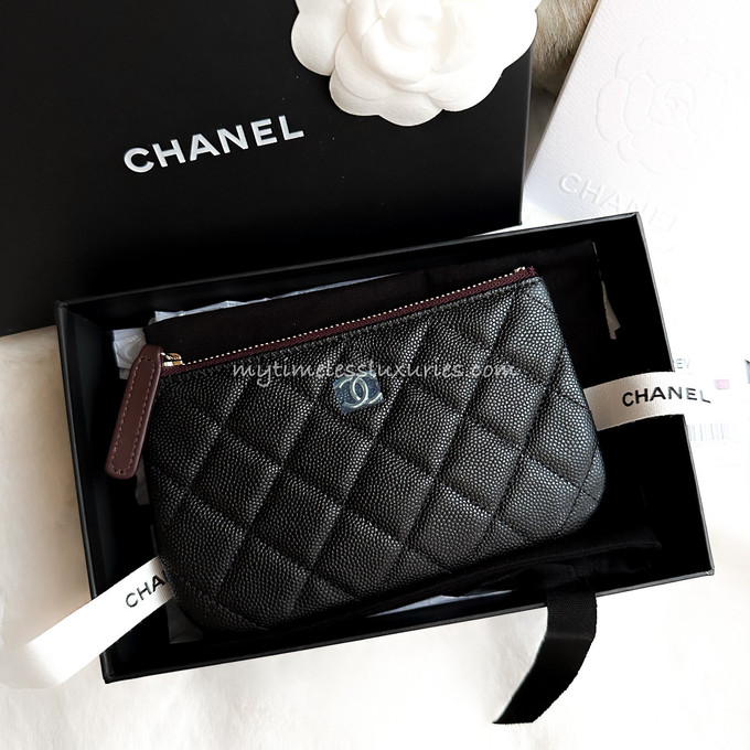 NWT 23A Chanel Classic O-Case Small Pouch Clutch Wallet Black Caviar with  Black,  in 2023