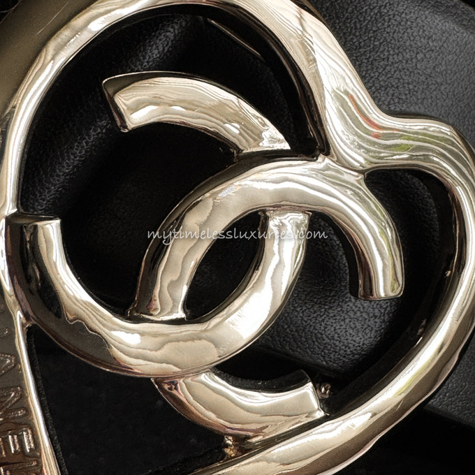 CHANEL 22B CC Heart Buckle Leather Belt 75 *New - Timeless Luxuries