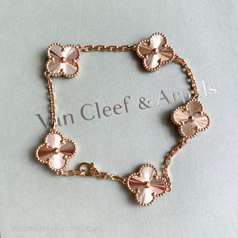 van cleef guilloche bracelet