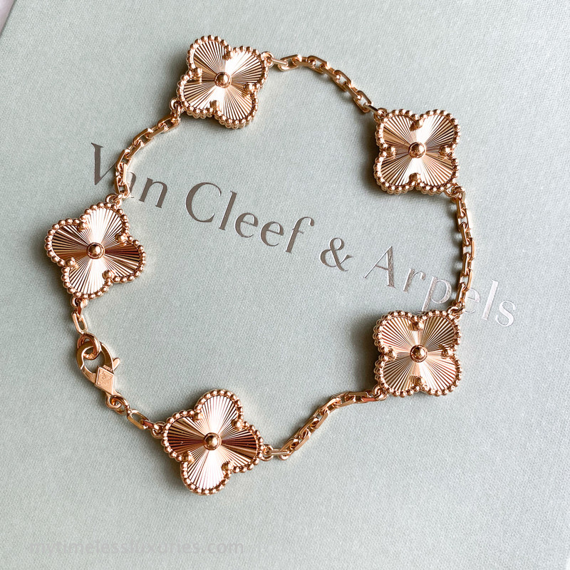 cleef and arpels bracelet