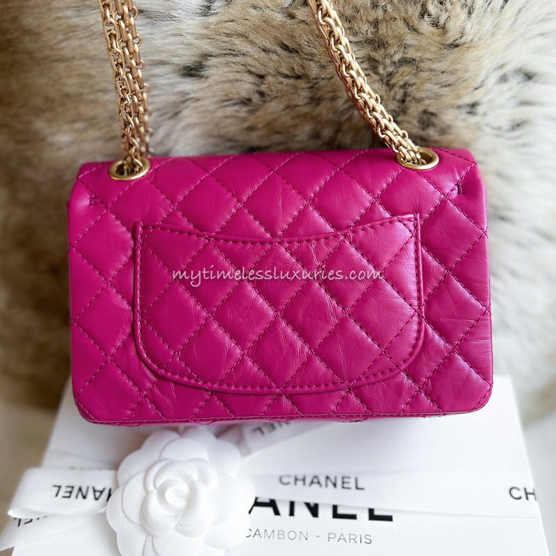 Chanel 22A Burgundy Quilted Lambskin Mini Classic Flap GHW 45cc825s –  Bagriculture