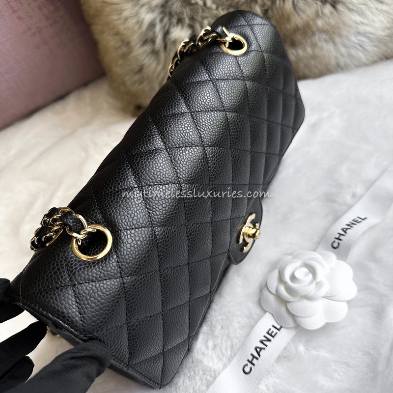 Forekomme Mos Lil CHANEL Black Caviar Medium Classic Flap 24K GHW - Timeless Luxuries