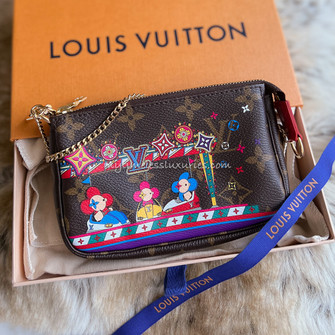 Louis Vuitton Vivienne Bumper Car Christmas Pochette Mini Bag