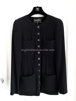 CHANEL 19S Little Black Jacket 36 - Timeless Luxuries