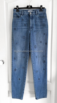 CHANEL 21P Logo Embossed High Waisted Jeans 40 Blue - Timeless Luxuries