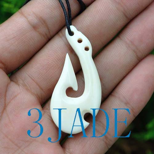 Hand Carved Bone Fish Hook Pendant New Zealand Maori Style Carving G029105  - 3JADE wholesale of jade carvings, jewelry, collectables, prayer beads