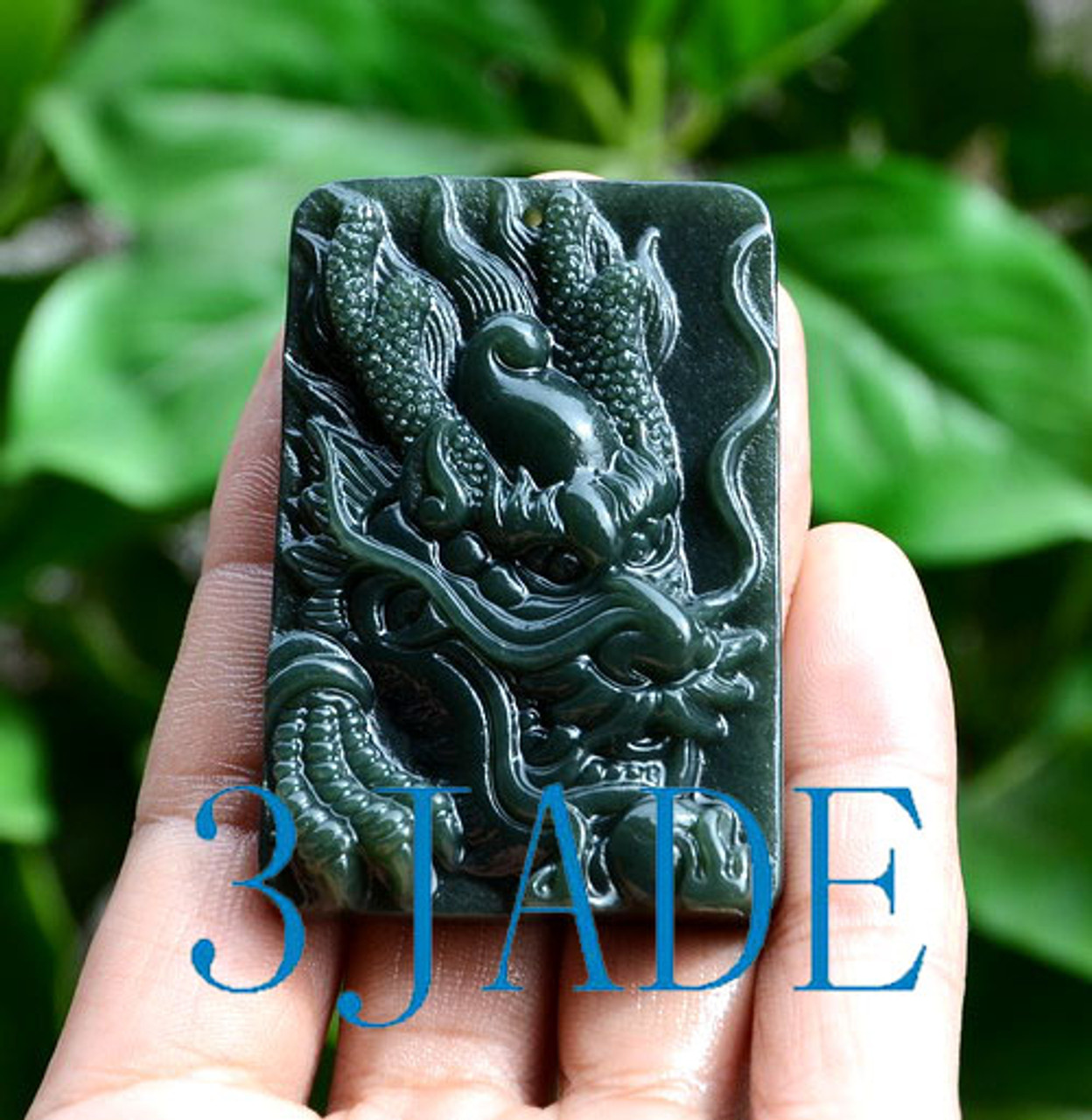 Vintage Asian Jade Pendant & Mini Dragon Figurine | Dragon figurines, Mini  dragon, Jade carving