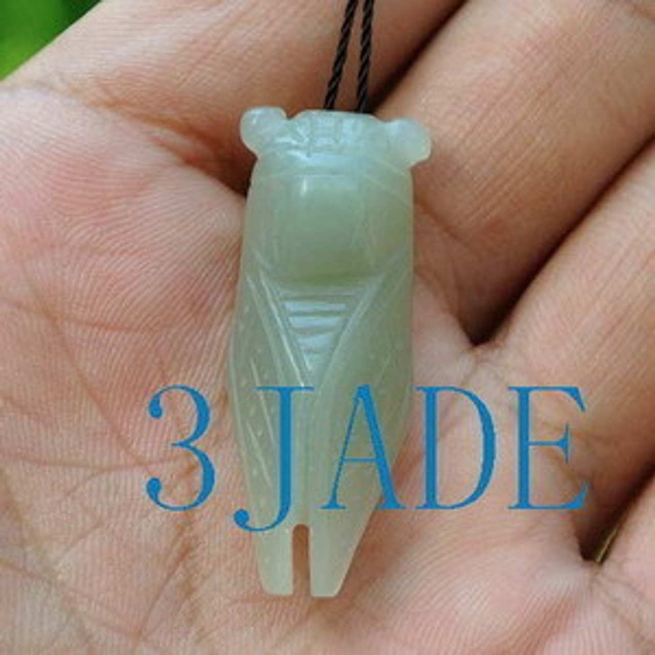 Hand Carved Natural Hetian Nephrite Jade Cicada Figurine Pendant 