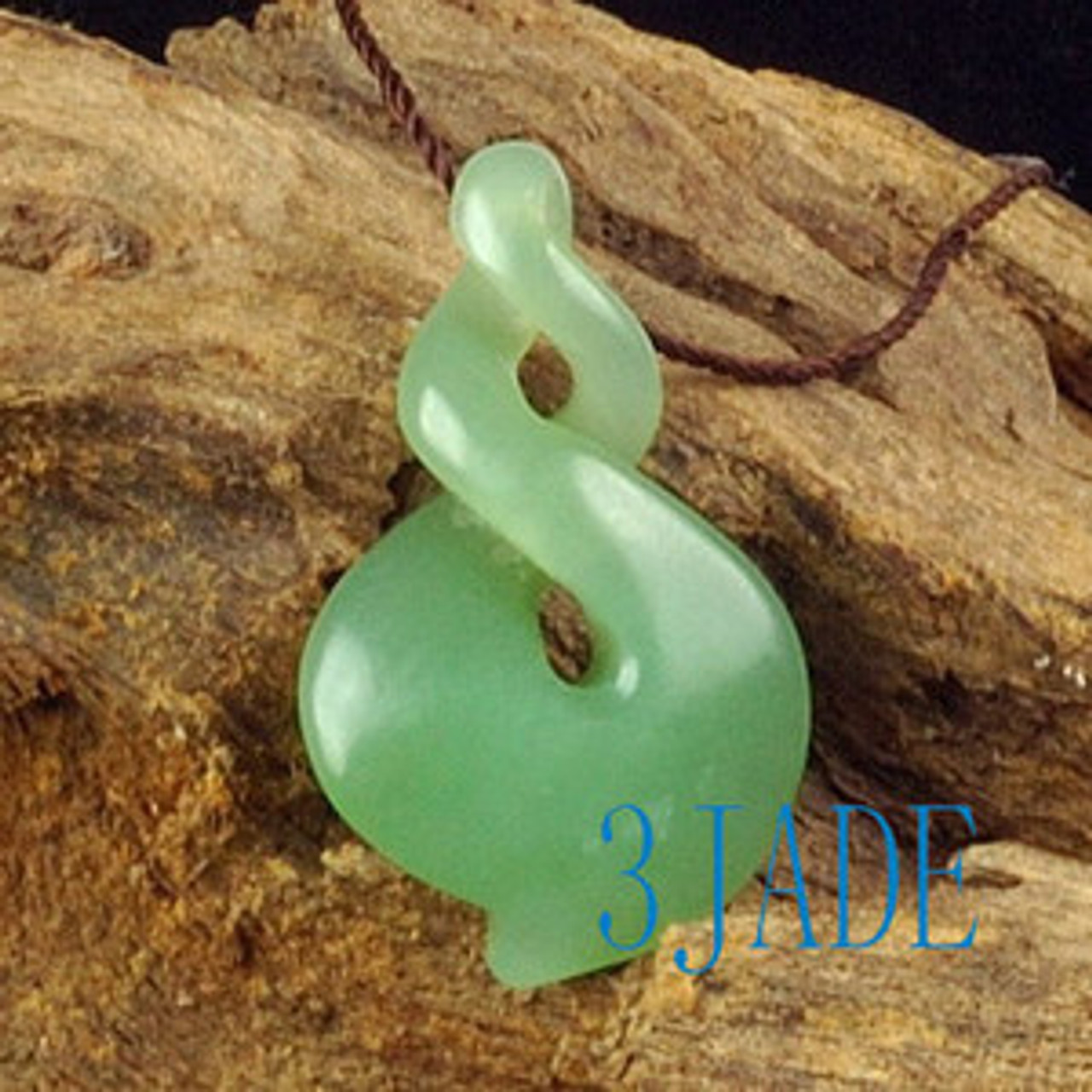 Neprhite Jade Greenstone Double Twist Pendant NZ Maori Style Pounamu Art