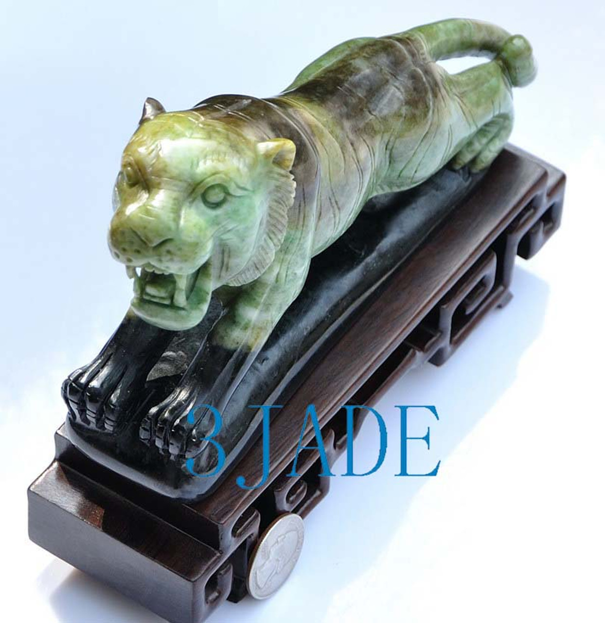 jade Tiger carving