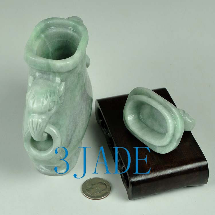 Jadeite Vase Carving