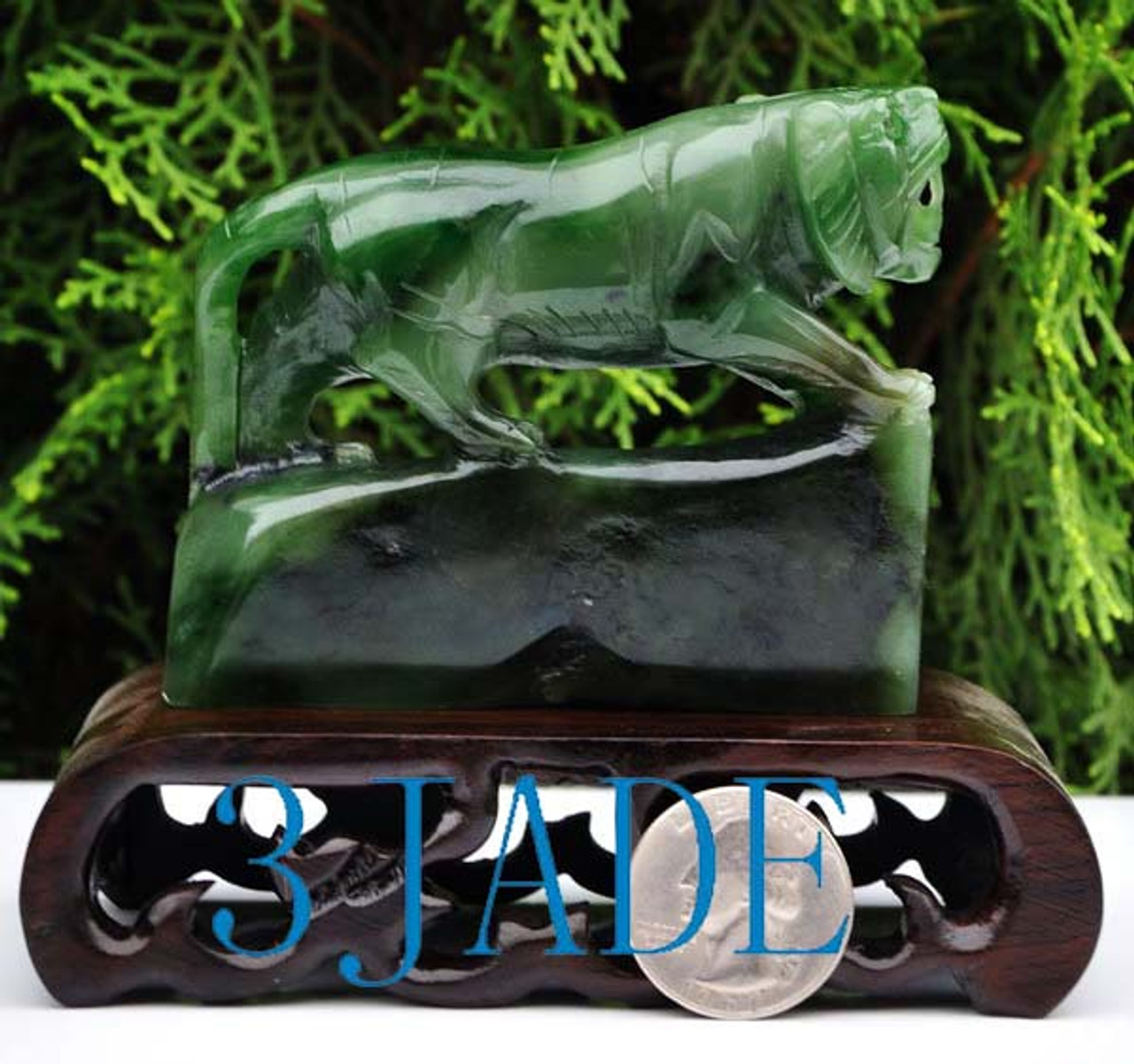 Nephrite jade carving