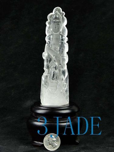 Natural Clear Rock Crystal Quartz Carving / Sculpture: Kwan Yin / Guanyin Statue