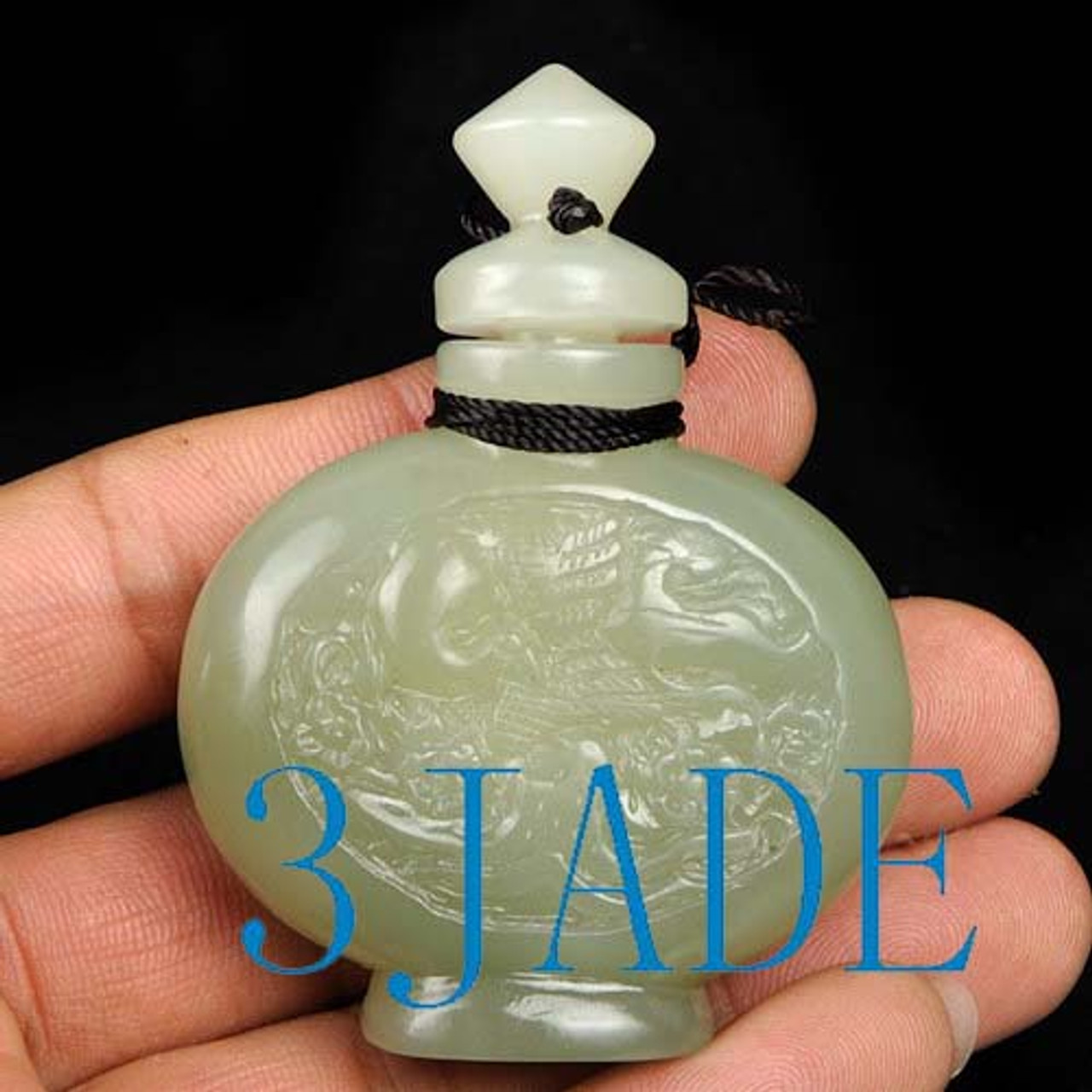 stone snuff bottle