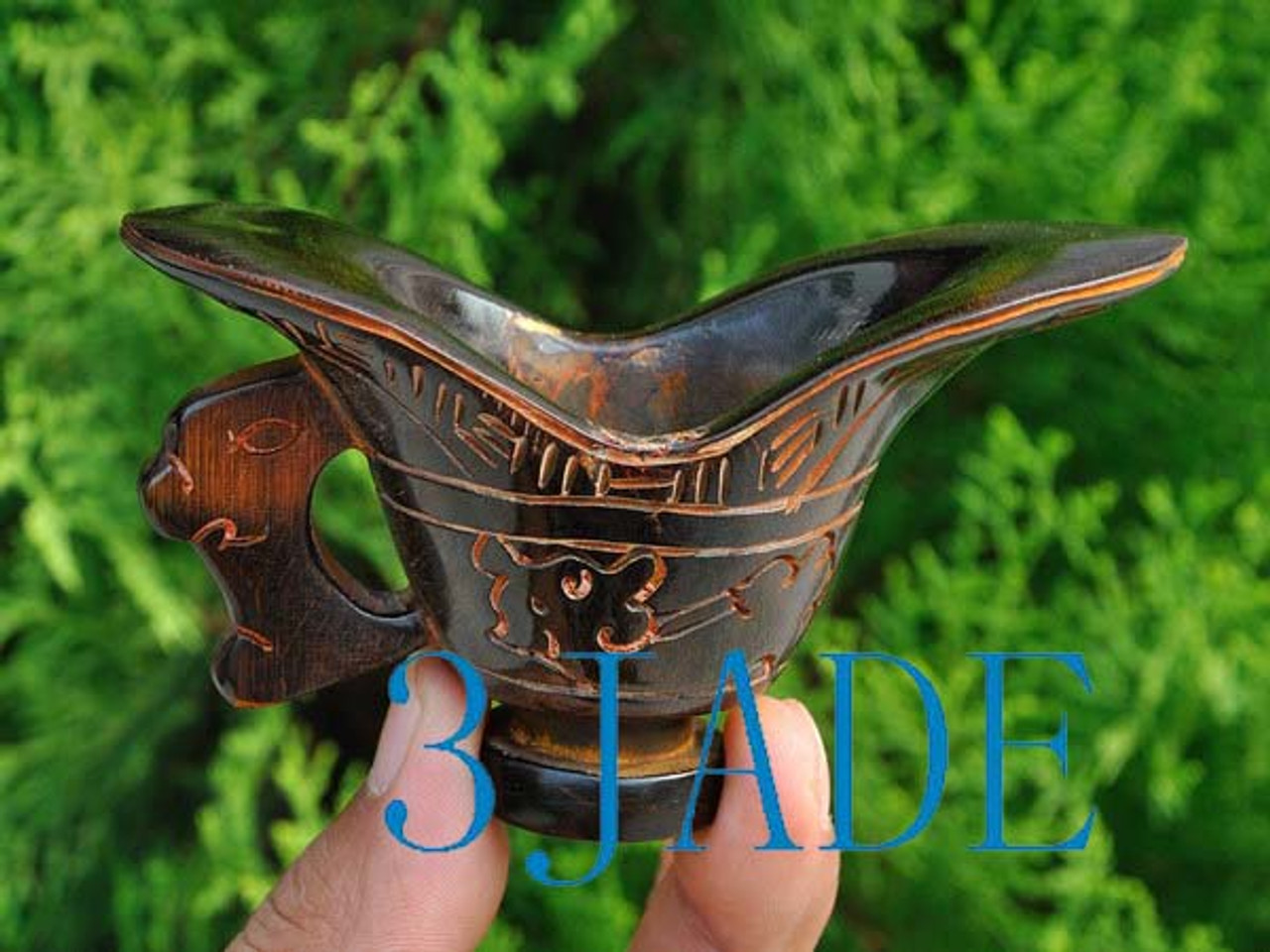 Hand Carved Natural Horn Cup / ZUN -NZ00038