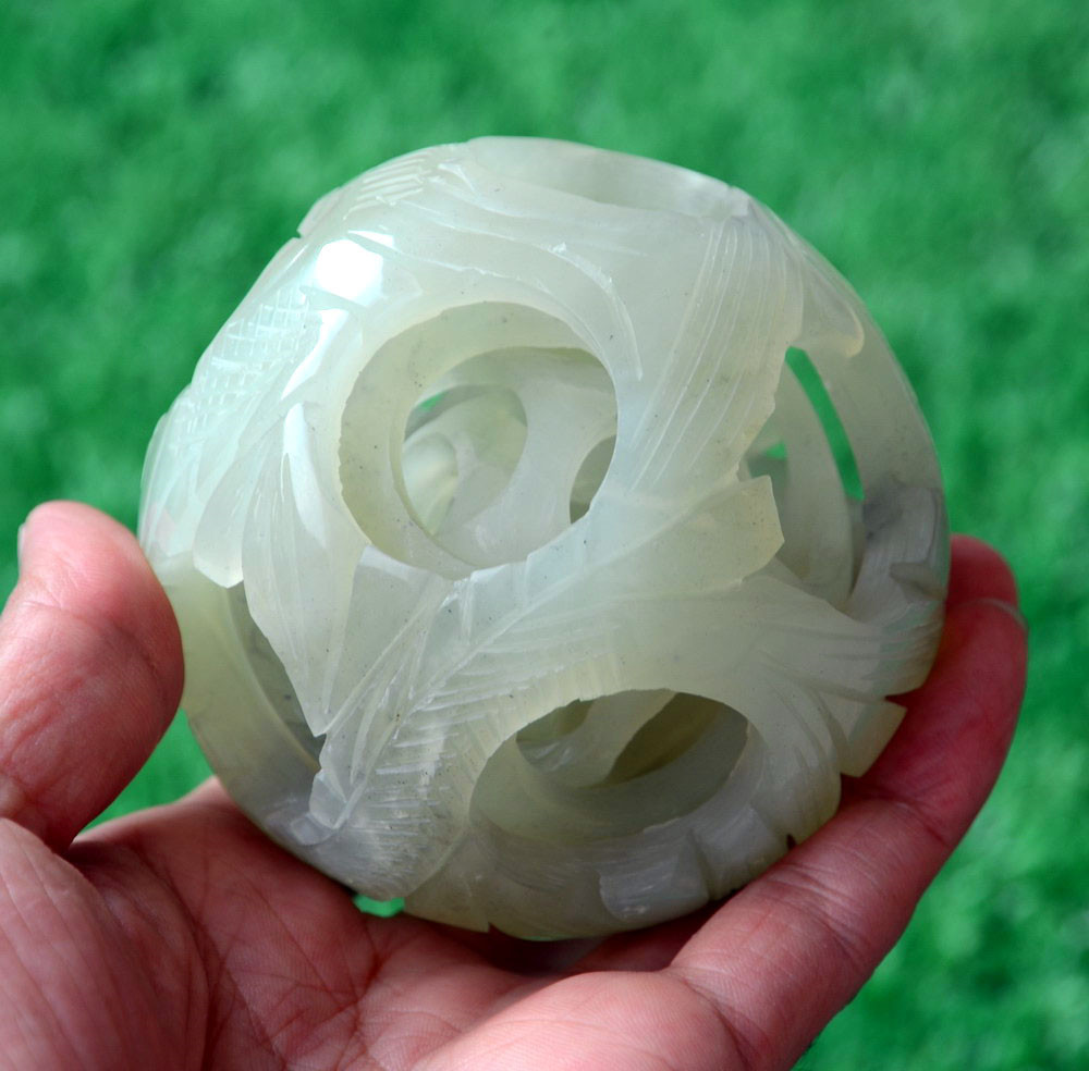 Natural Translucent Serpentine Jade 5-Layer Puzzle Ball with