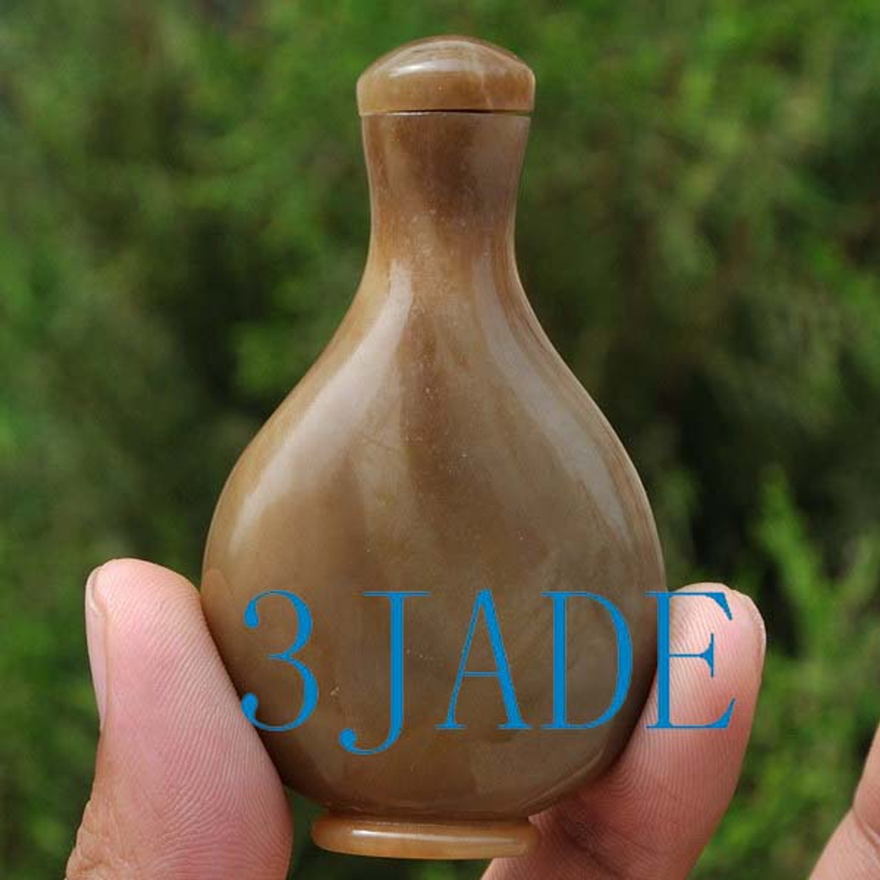 Hetian jade snuff bottle