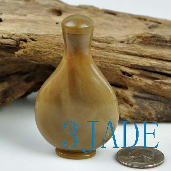 Hand Carved Natural Hetian Nephrite Jade Carving: Snuff Bottle, w/ certificate