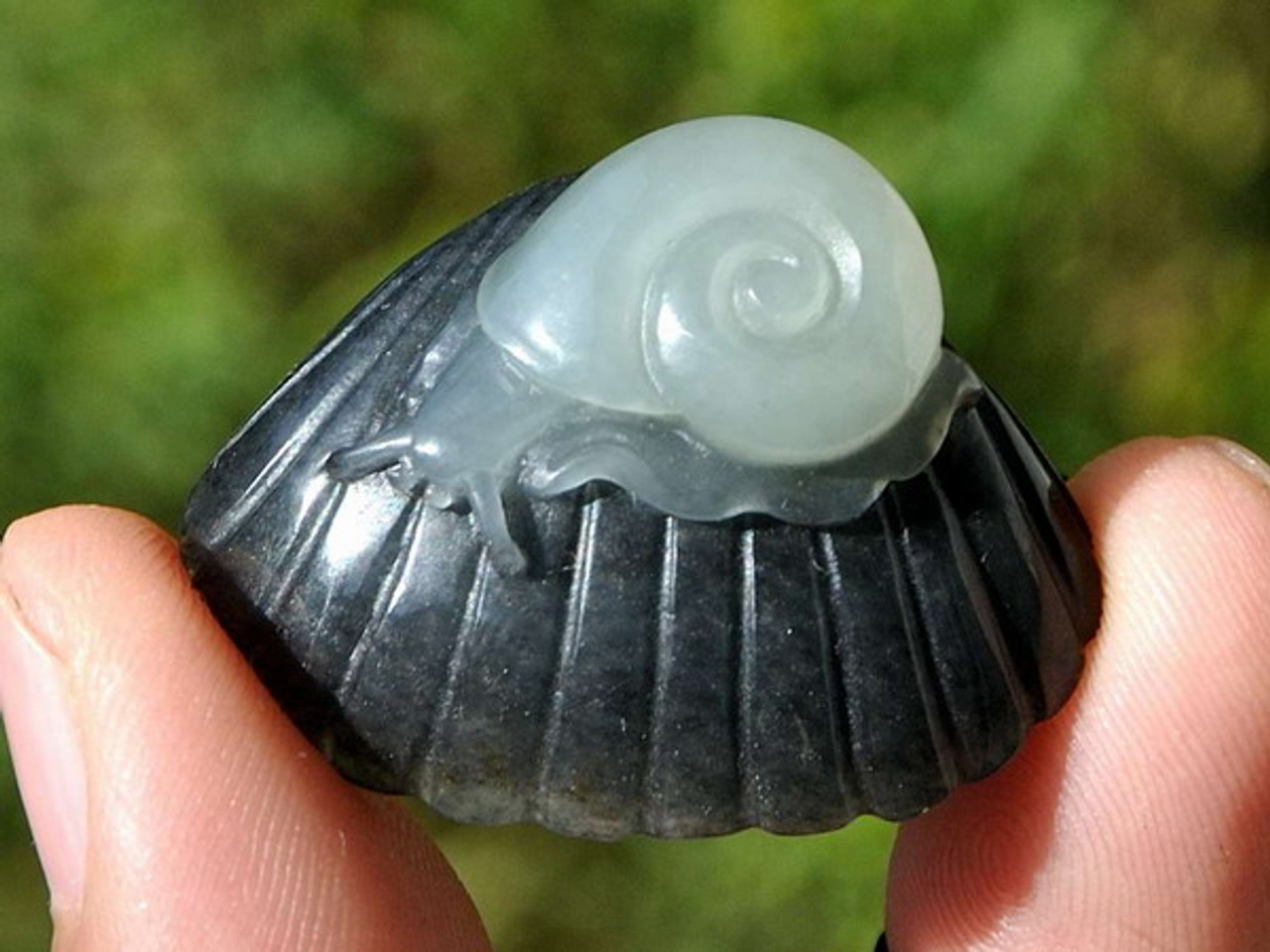Qinghua seed jade snail