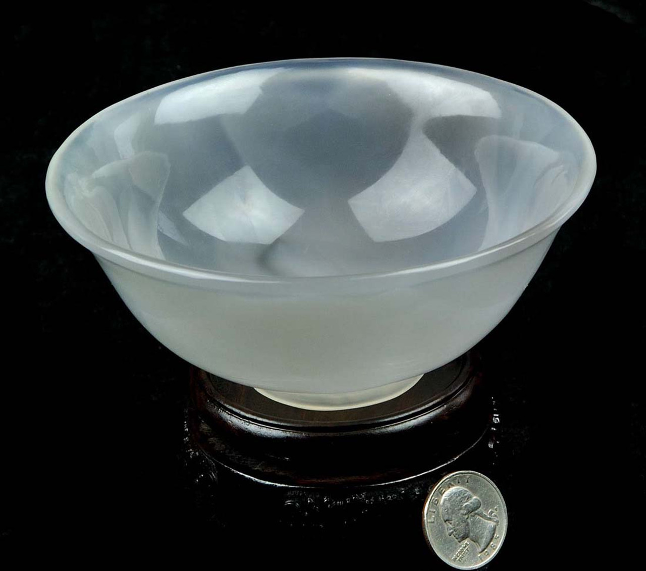 Agate Bowl Statue