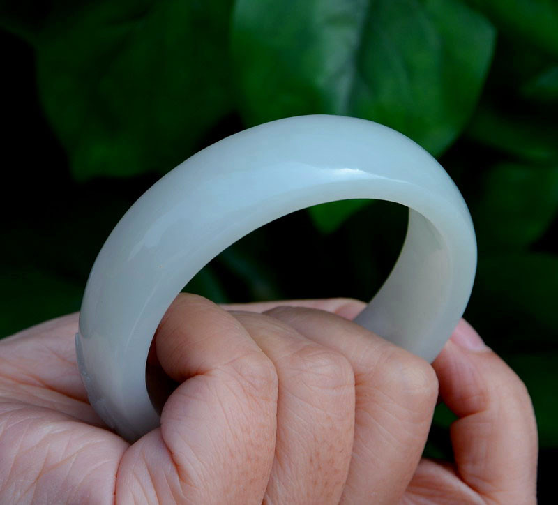 59.5mm Hand Carved Hetian White Jade Peony Flower Chunky Bangle Bracelet w/ Certificate -C004275