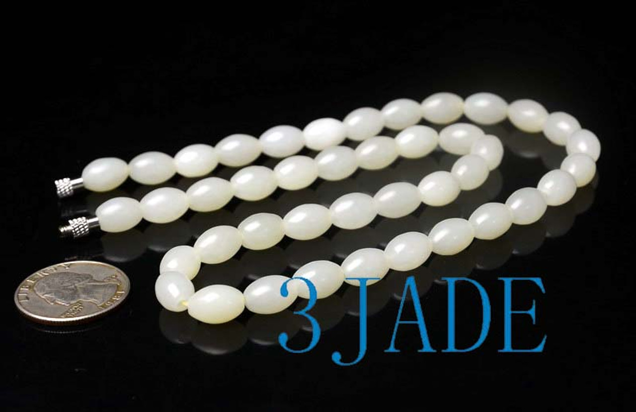 white jade necklace