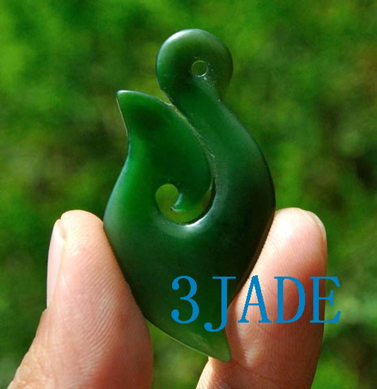 jade hook necklace