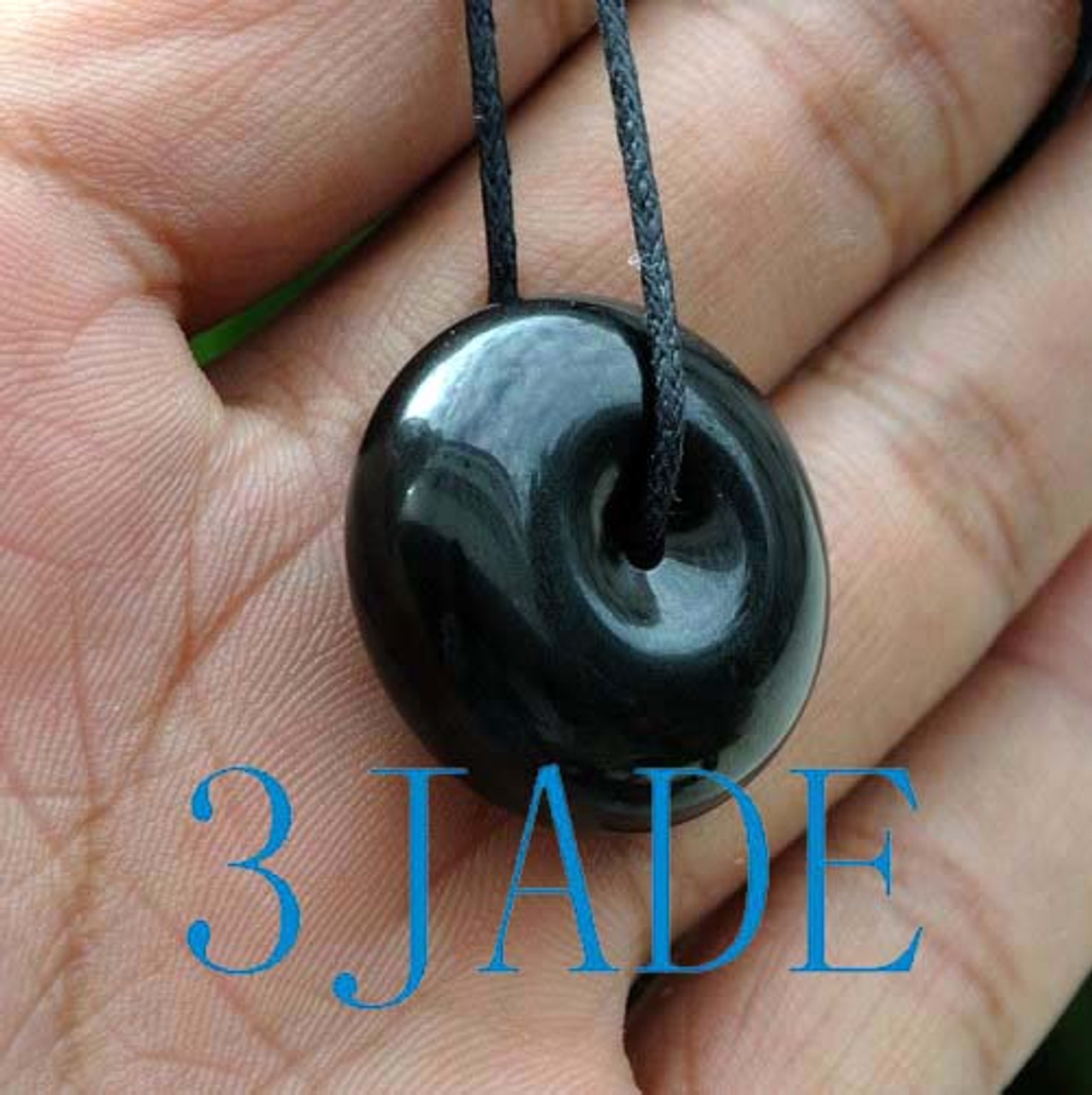 Australian Black Jade Small Koru Twist Necklace | Mountain Jade NZ