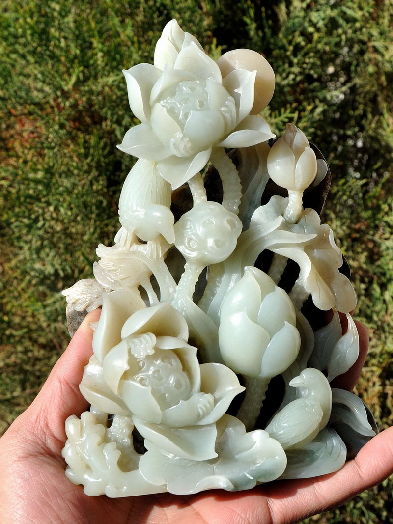 Natural Hetian Nephrite Jade Lotus Flower & Bird Statue Carving