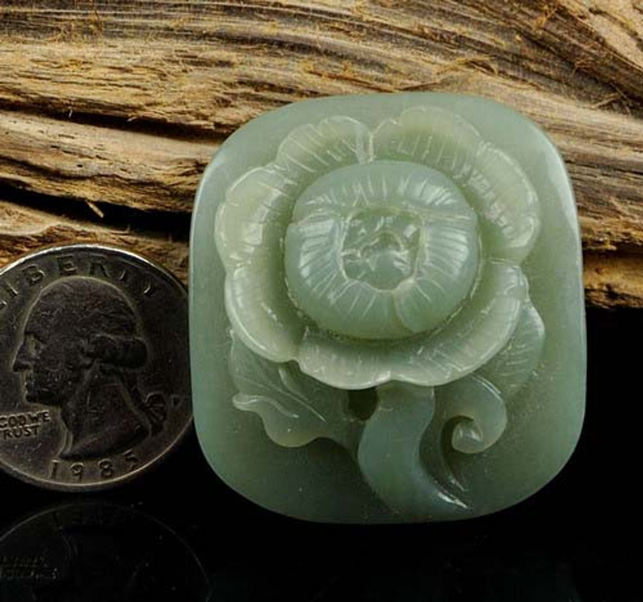 jade flower pendant