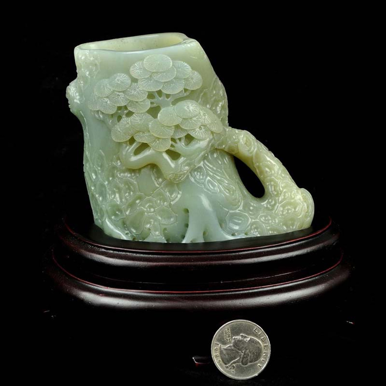 Hetian jade carving