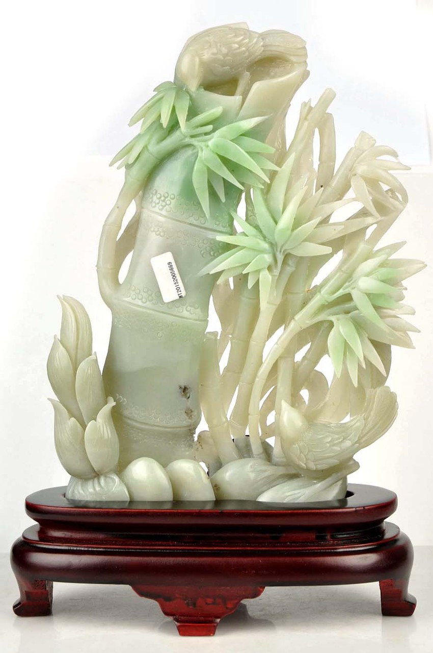 Hetian jade carving