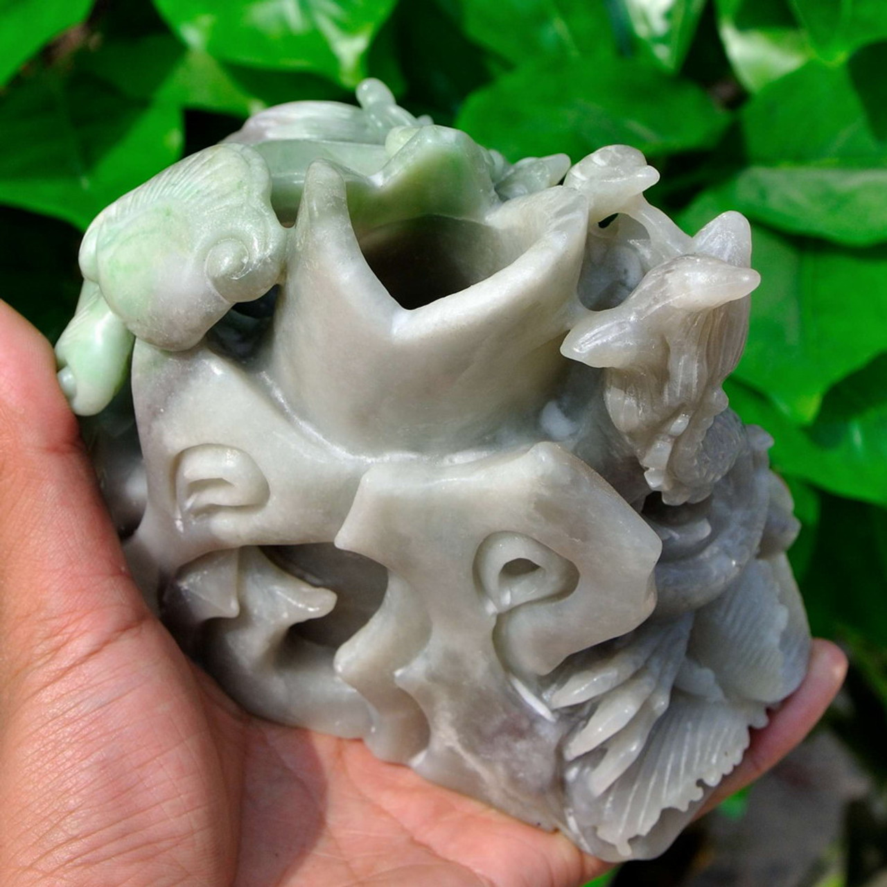 fine jade carving