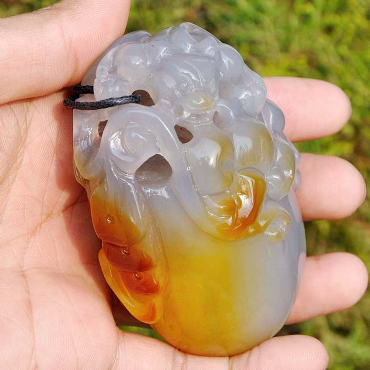 Hand Carved Natural Carnelian / Chalcedony / Agate / Pixiu Paperweight -J028113