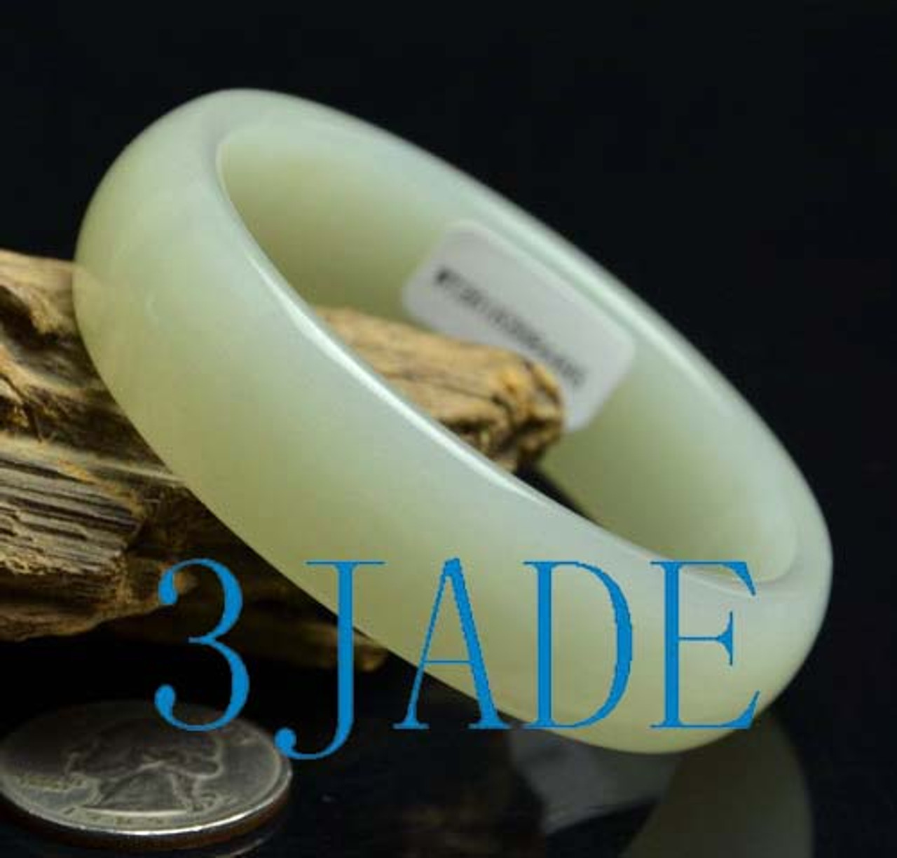 jade bracelet