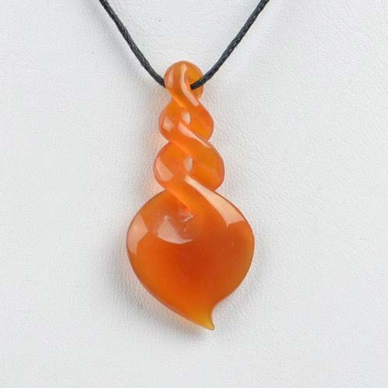 triple twist pendant