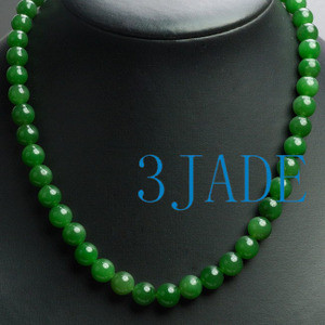 17" A Grade Natural Green Nephrite Jade Beads Necklace w/ Certificate