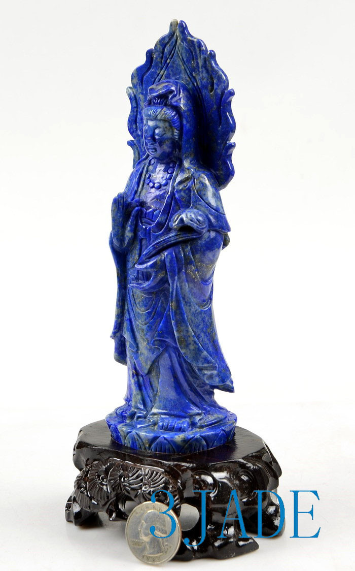 stand Kwan Yin