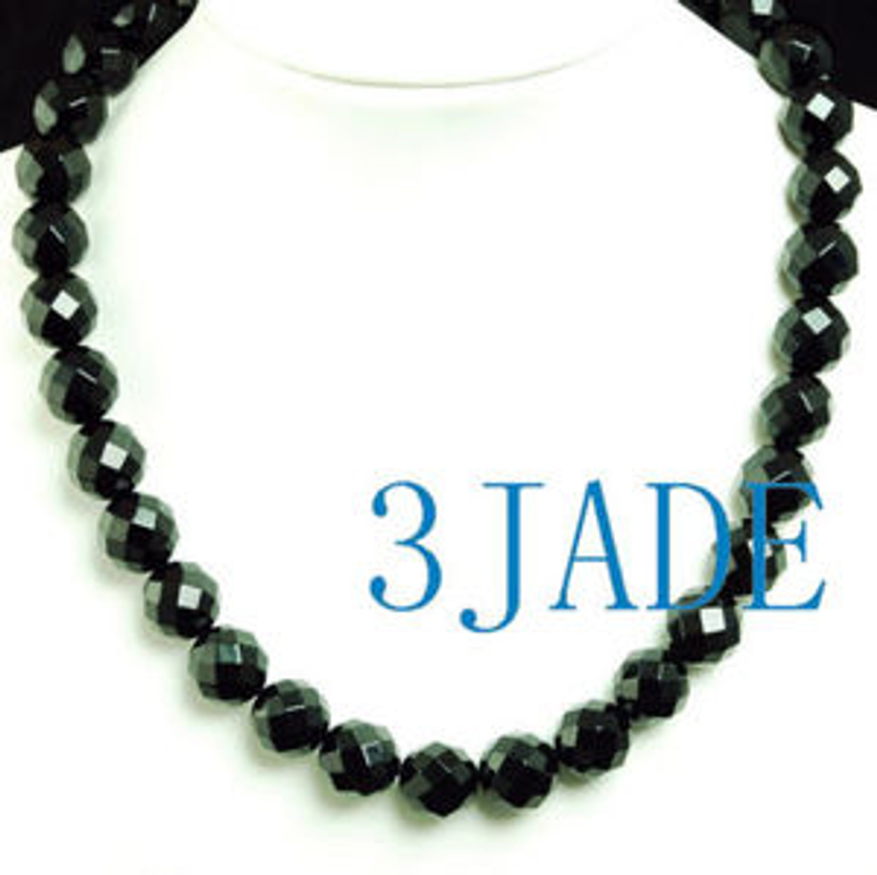 Black beads necklace