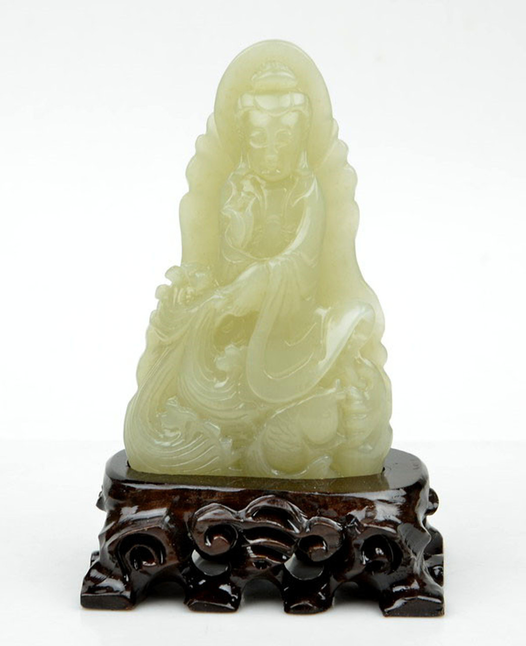 stand Kwan-yin